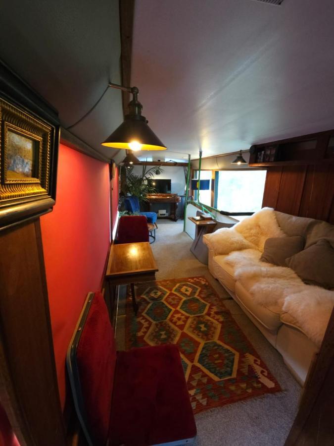 Campsite The Bus Stop *